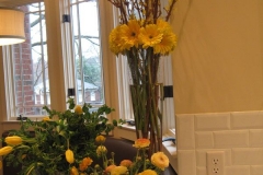 yellow flowers.tour of kitchens (2)