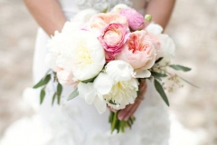 Erika Matthew.spring wedding.ohara roses.peony.summerour (2)