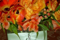 orange gerberas-viburnum-orange tulips-greenery garland-wimbush house-Flowers By Holland (2)